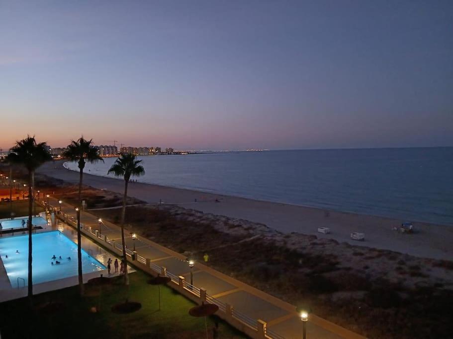 Apartamento En La Manga A Pie Del Mar Mediterraneo San Javier Bagian luar foto